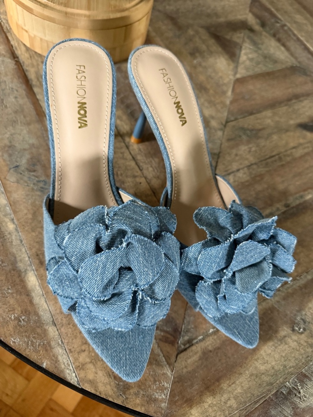 Fashion Nova Denim Flower Mule Heels Blue Pointed Toe Size 10
